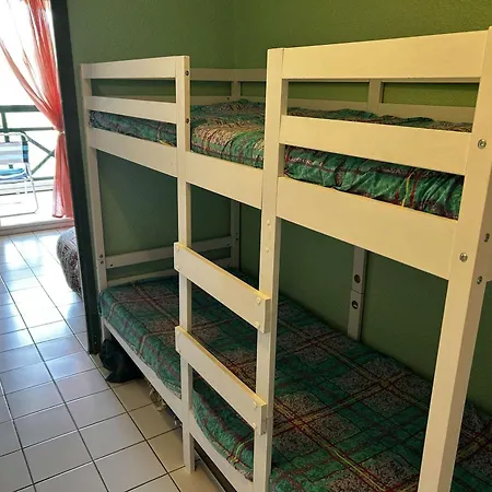 2 Pieces Avec Piscine Et Parking A Port Camargue - Fr-1-250-293 Apartman *